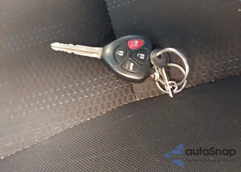 2011 Toyota Corolla S из США, поврежденный, VIN 2T1BU4EE2BC722166